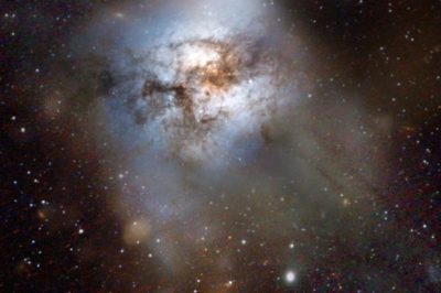 Ancient Galaxy’s Surprising Size